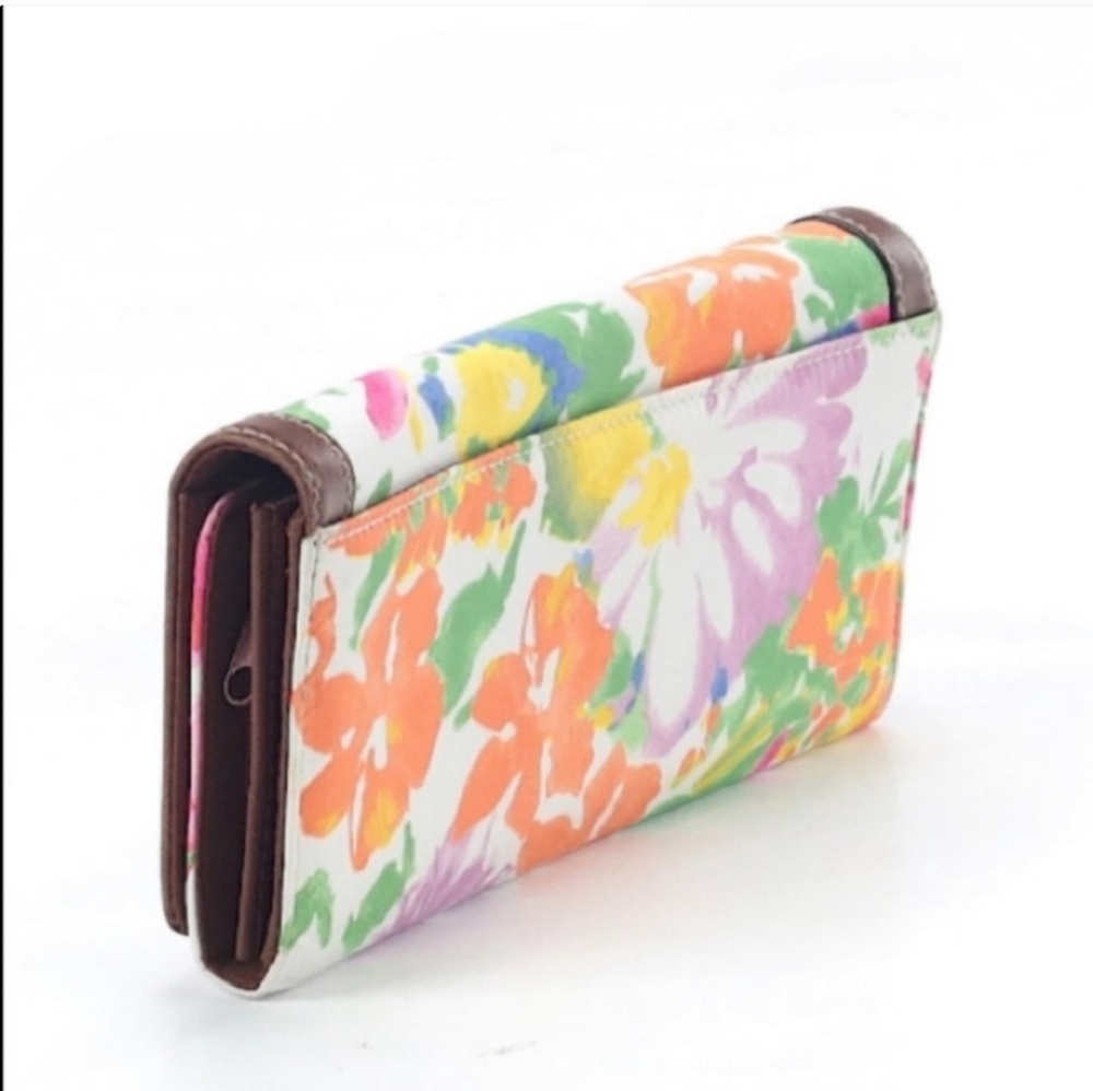 Chaps wallet colorful. Guc the strap is missing to make it a wristlet.
